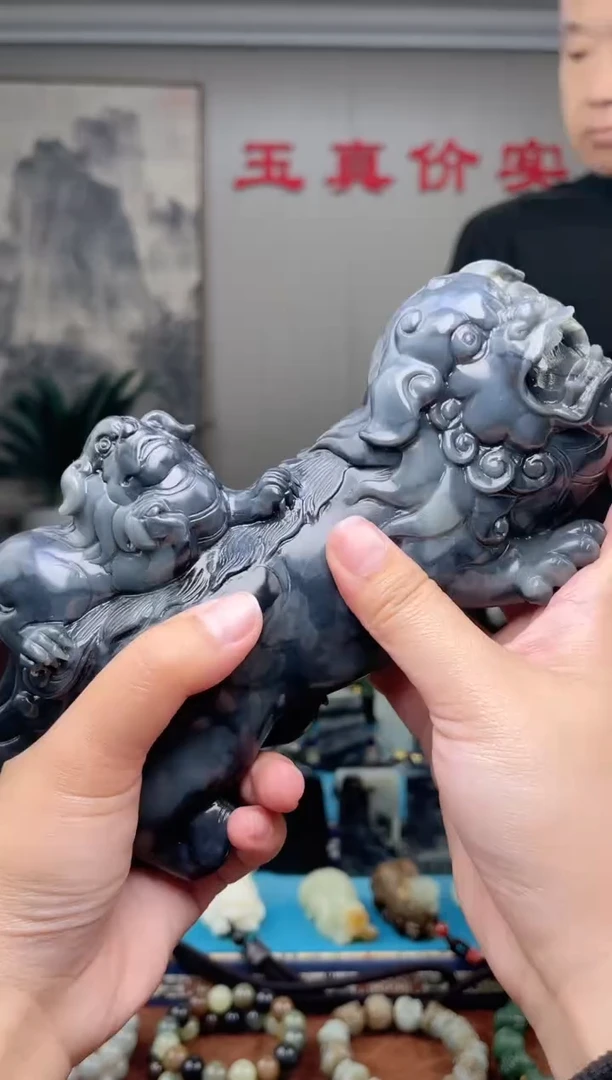 未镶嵌和田玉挂件1