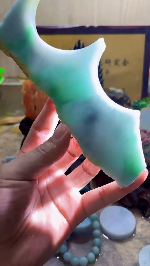 颈饰未镶嵌翡翠A货常星4766