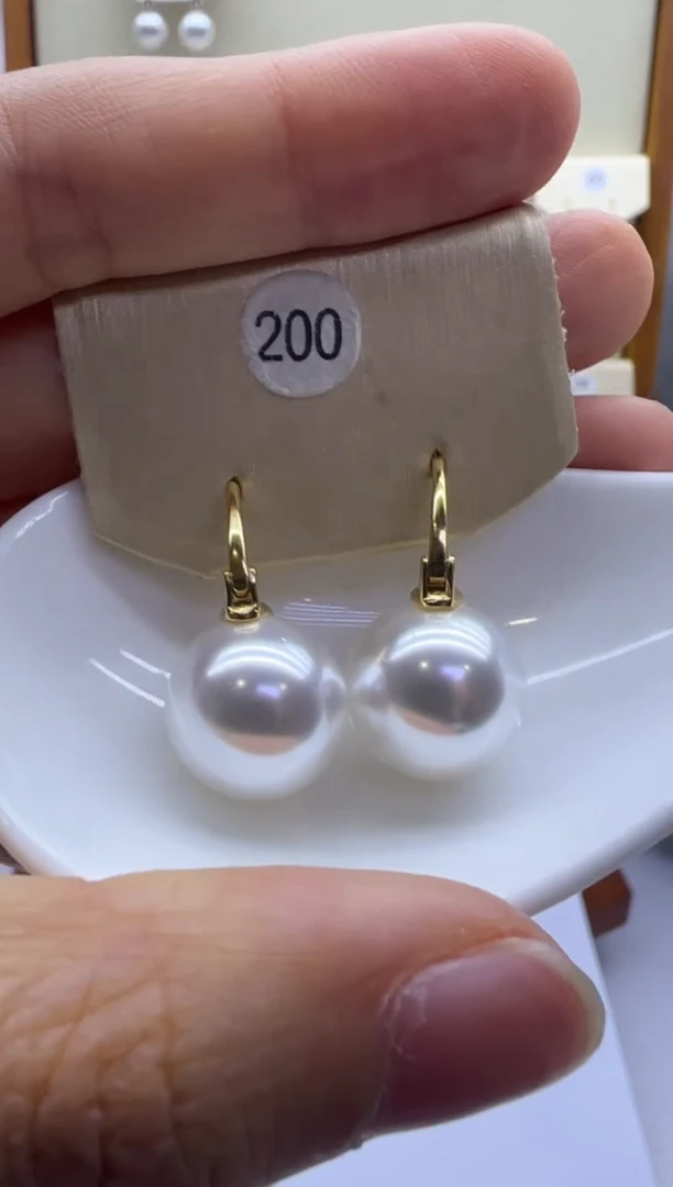 银S925镶嵌耳饰淡水珍珠200