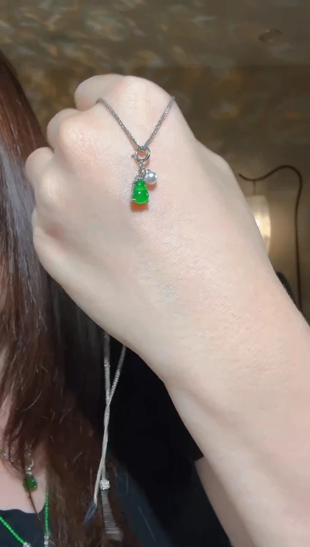 吊坠(不含链)未镶嵌翡翠葫芦滴溜