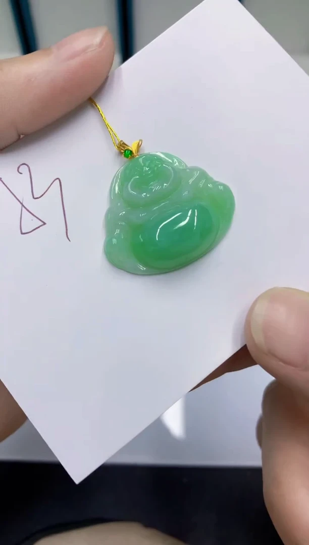 颈饰18K金镶嵌翡翠翡翠