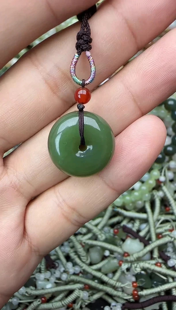 项链未镶嵌和田玉拍一发一