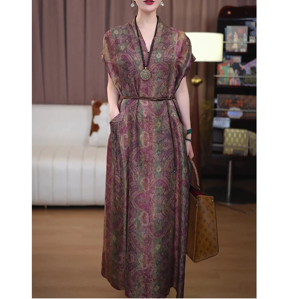 时尚减龄民族风连衣裙女2025夏季新款轻奢宽松遮肉显瘦大码中长裙