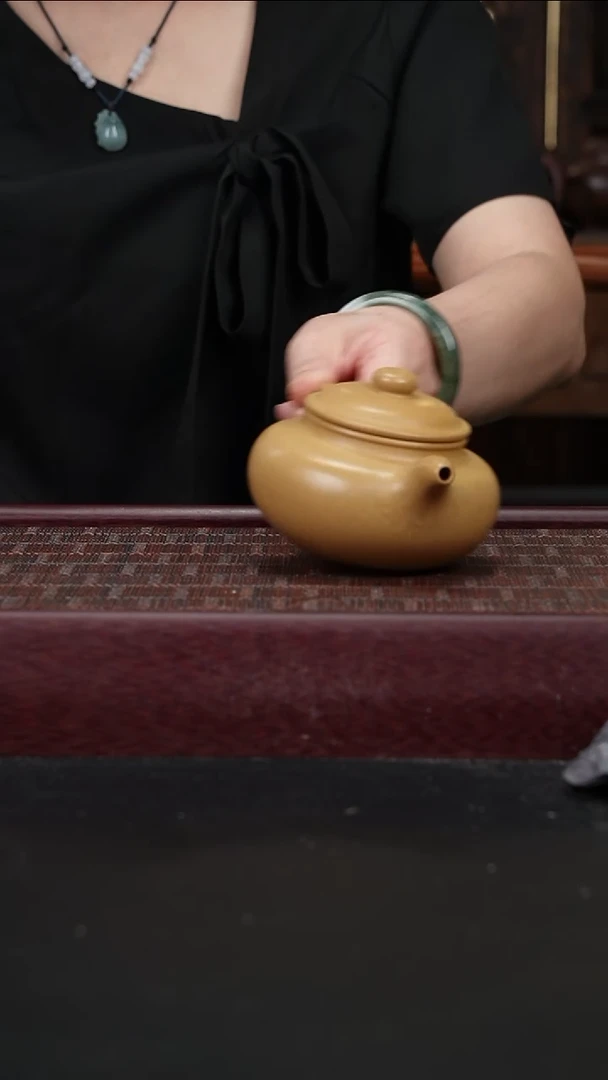 茶壶紫砂lzy黄金段 仿古