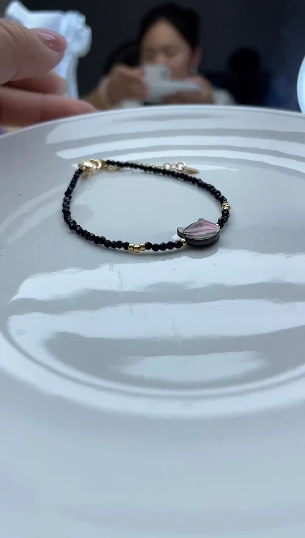 未镶嵌淡水珍珠手链设计款手链