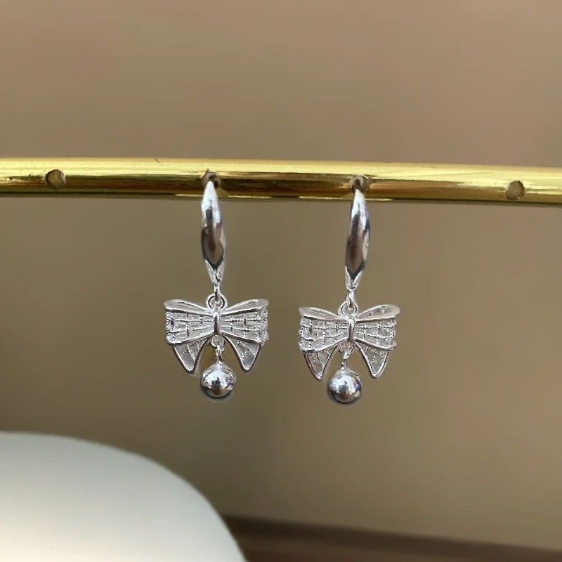 足银耳饰 耳饰耳坠原创设计素款耳钩经典甜美灵动气质女白色