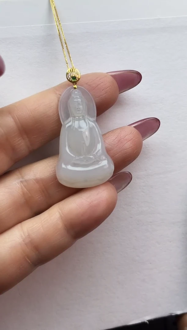 吊坠(赠链)未镶嵌翡翠吊坠