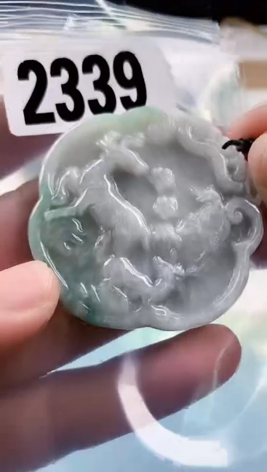 【闪购商品】翡翠挂件未镶嵌天然翡翠吊坠挂件