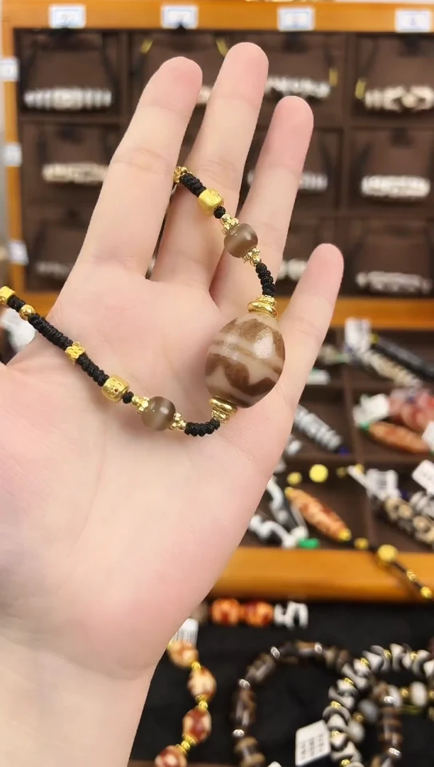 玛瑙/玉髓（覆膜）颈饰合金37（微瑕）