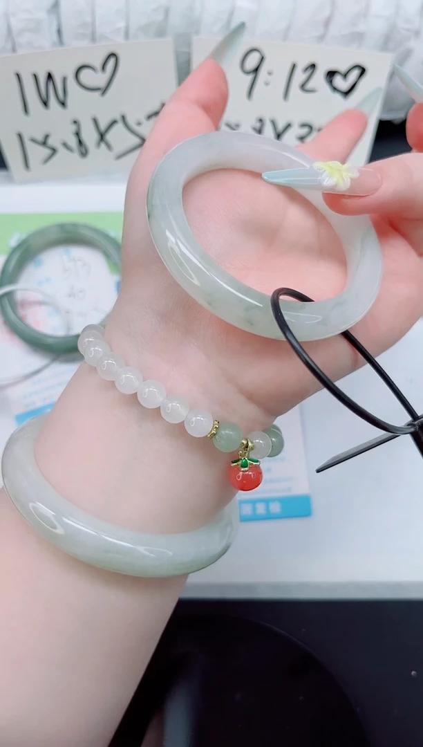 石英质玉手镯未镶嵌b74-53