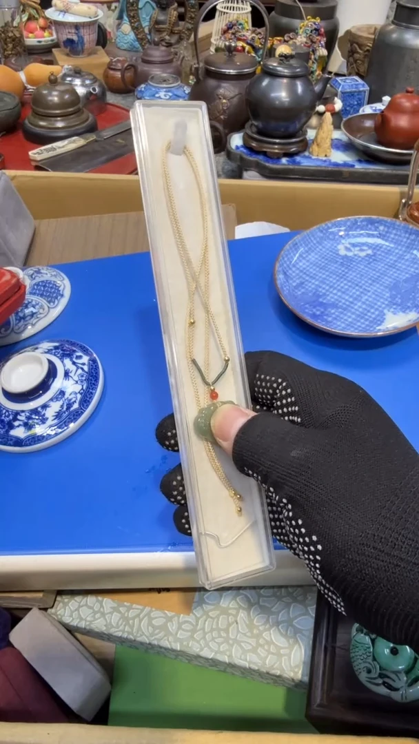 塑料中古艺术工艺美术品