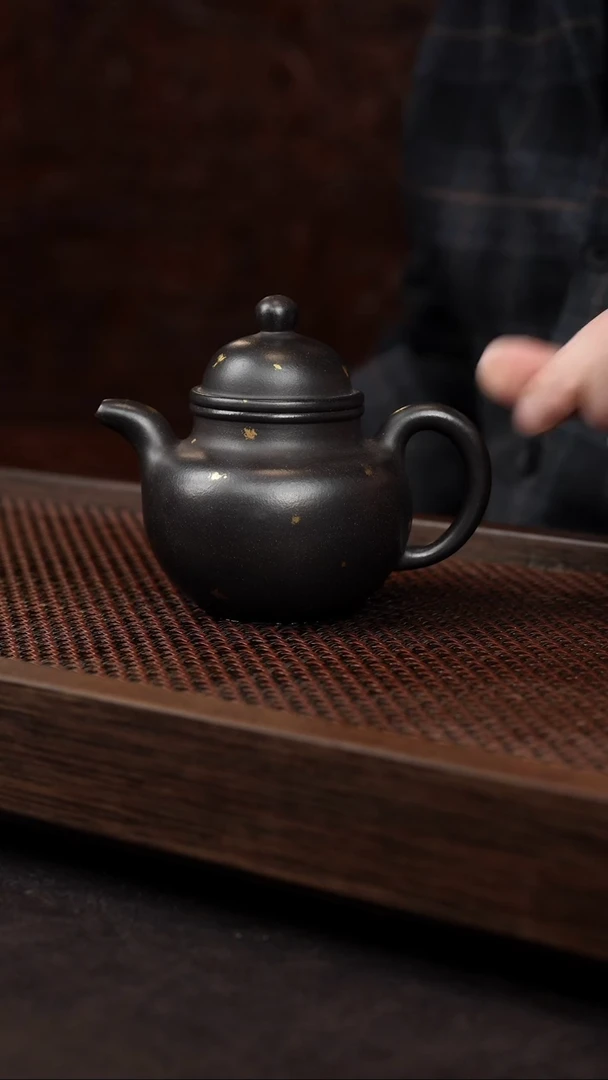 【闪购商品】紫砂茶壶黑料洒金掇球