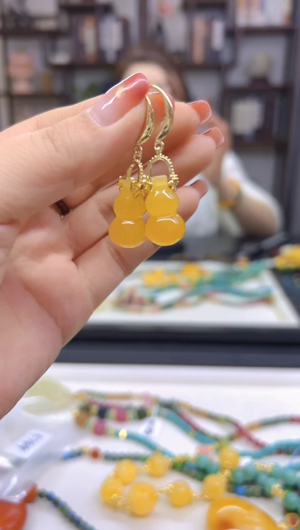 【闪购商品】翡翠耳饰14K金镶嵌耳勾E660