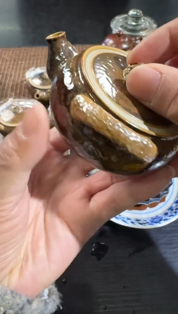 【闪购商品】手抓壶---------------