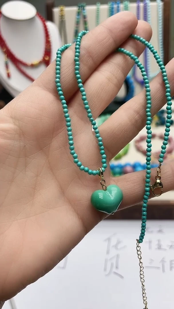 珍藏特色绿色高瓷