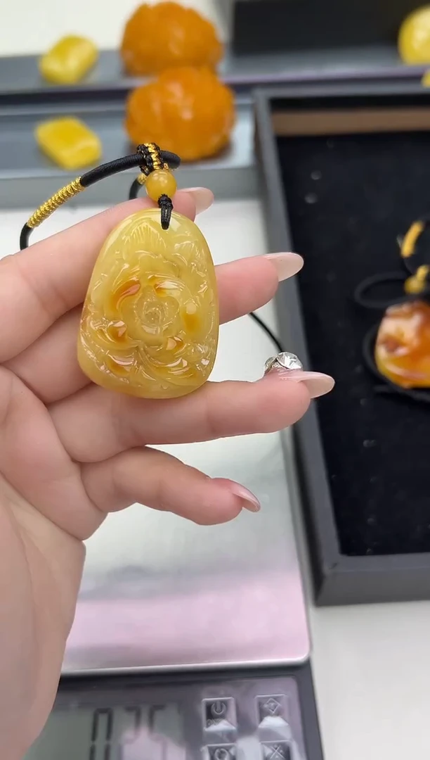 裸石琥珀未镶嵌天然琥珀蜜蜡吊坠