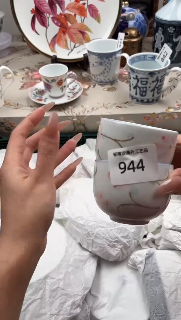 瓷片乐*李A         944