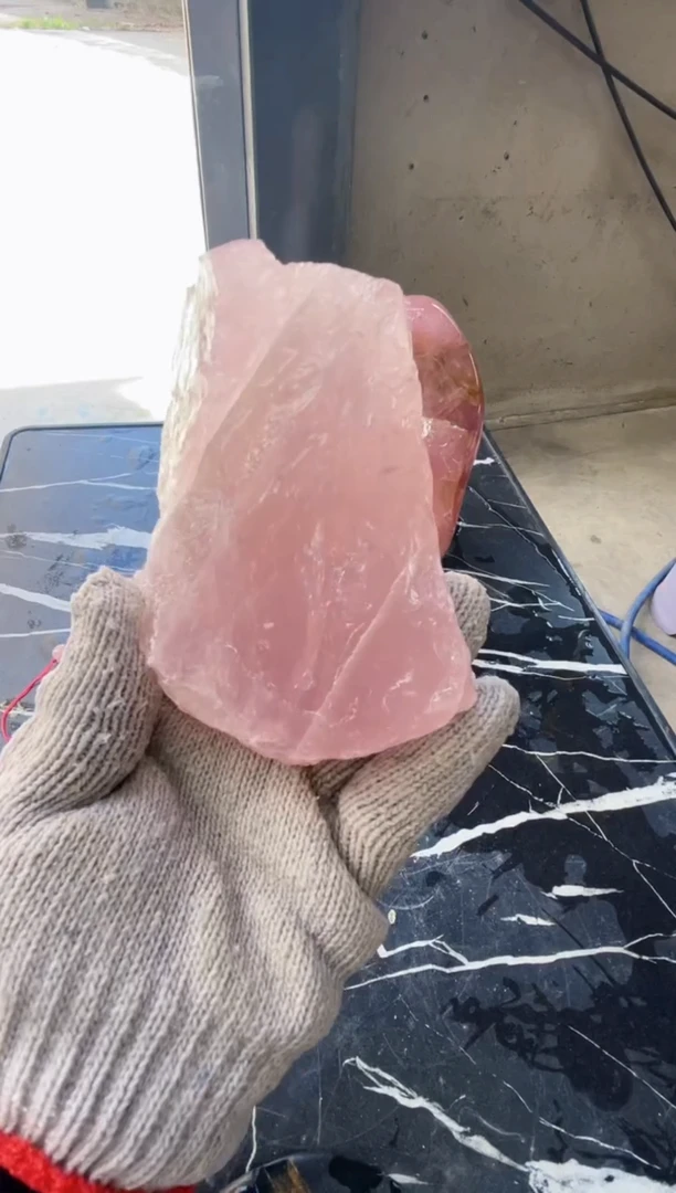 【闪购商品】水晶原石未镶嵌天然粉水晶原石摆件