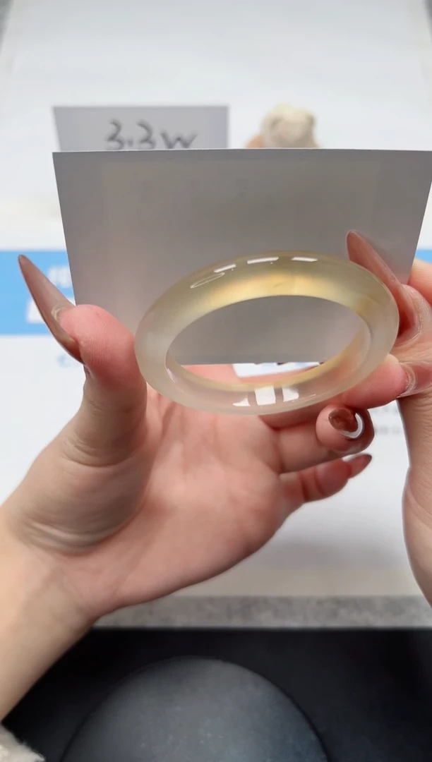 【闪购商品】玛瑙/玉髓手镯未镶嵌146/香槟51