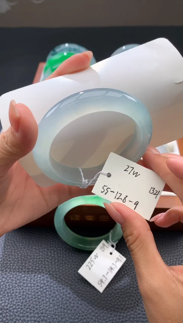 未镶嵌手镯翡翠缅甸翡翠A货（封包价）