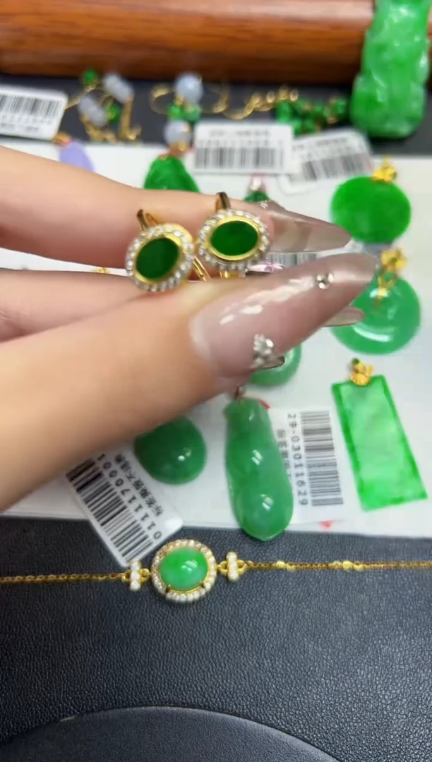 【闪购商品】翡翠戒指银S925镶嵌Y缅料A货/多样性发货/一件