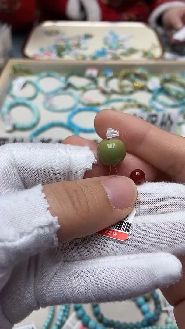 未镶嵌南红玛瑙挂件88