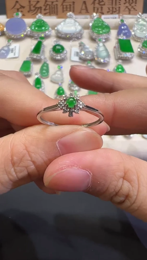 18K金镶嵌戒指翡翠B293|980