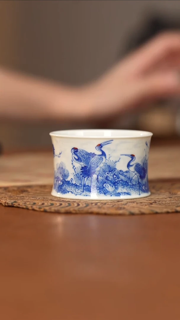 杯看山柴窑青花仙鹤