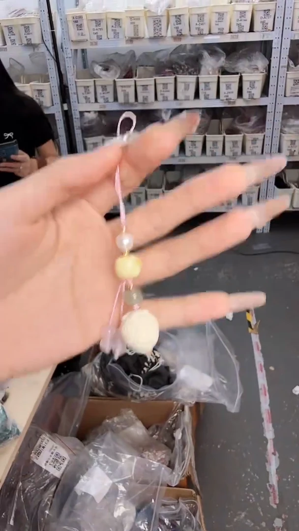 菩提根/象牙果吊坠F30QQC448000A-001