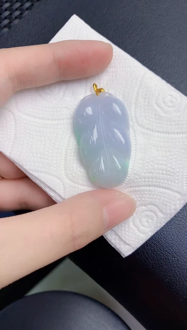 颈饰18K金镶嵌翡翠天然翡翠缅甸A货