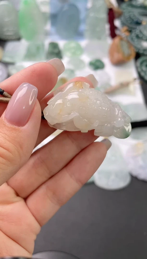 吊坠(不含链)未镶嵌翡翠1
