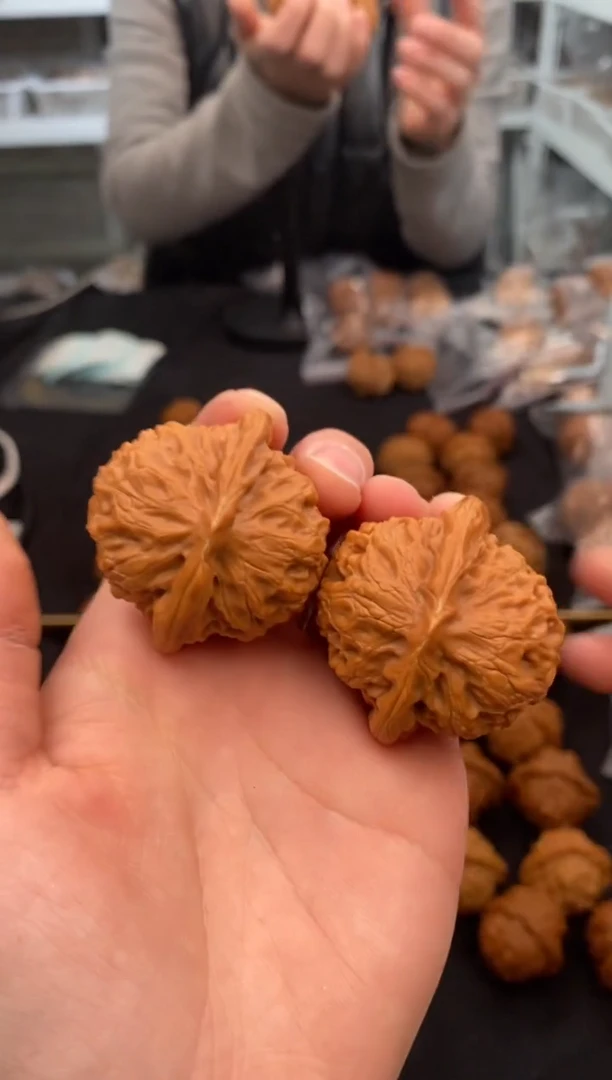 【闪购商品】文玩核桃把件宫灯40-u741