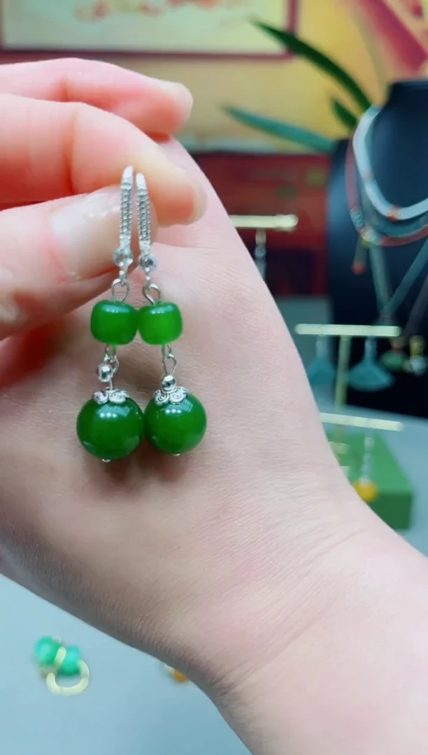 未镶嵌耳饰玛瑙/玉髓334000