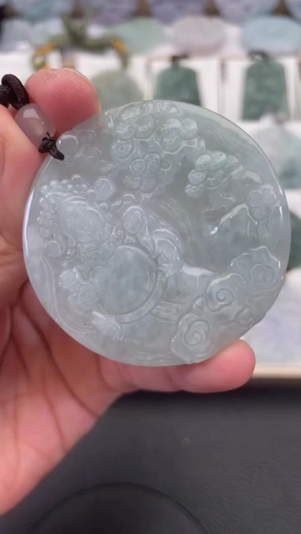 颈饰未镶嵌翡翠天然缅甸翡翠A货55