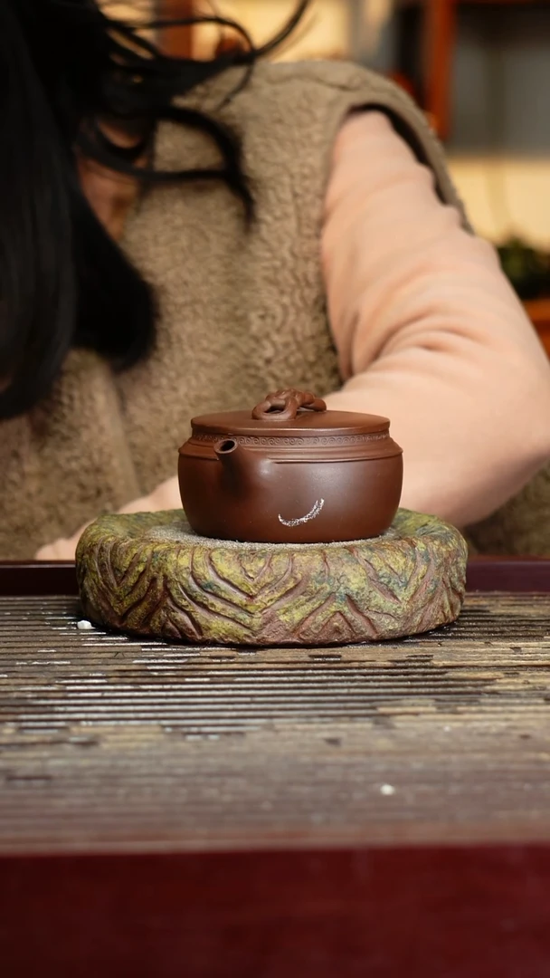 宜兴原矿紫砂壶茶壶宜兴原矿紫砂壶茶壶130C