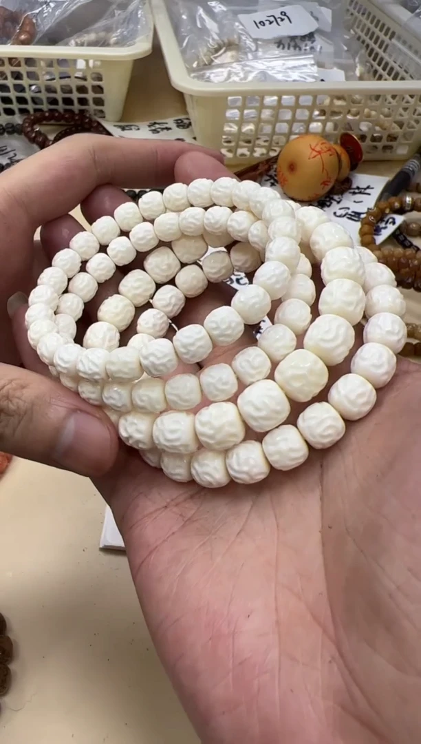 【闪购商品】驼骨手串/手链021712  驼骨傲然无相单圈