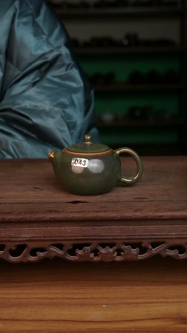 杯043号茶叶末小西施壶窑变