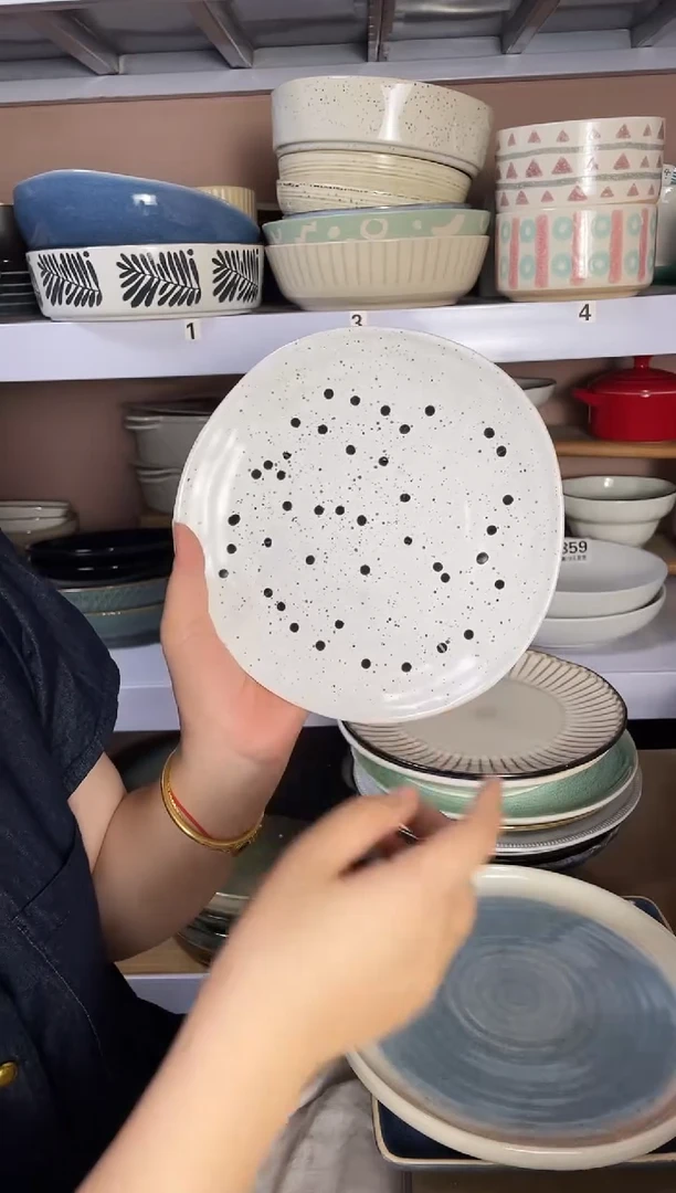 瓷微瑕（1个装）点点盘子