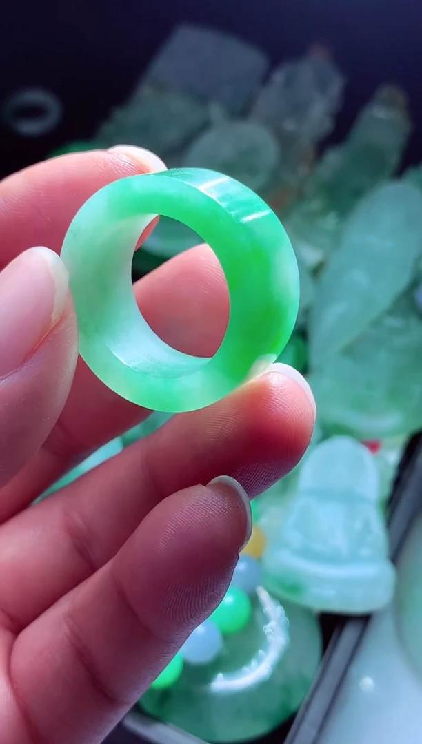 未镶嵌定制翡翠肚****#翡翠毛货定制