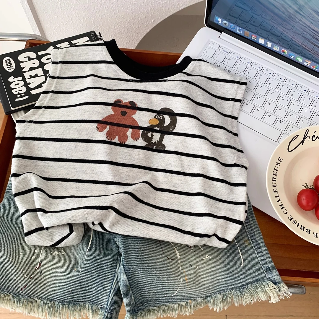 男孩卡通洋气上衣潮T男童夏装无袖T恤百搭中小儿童条纹背心打底衫
