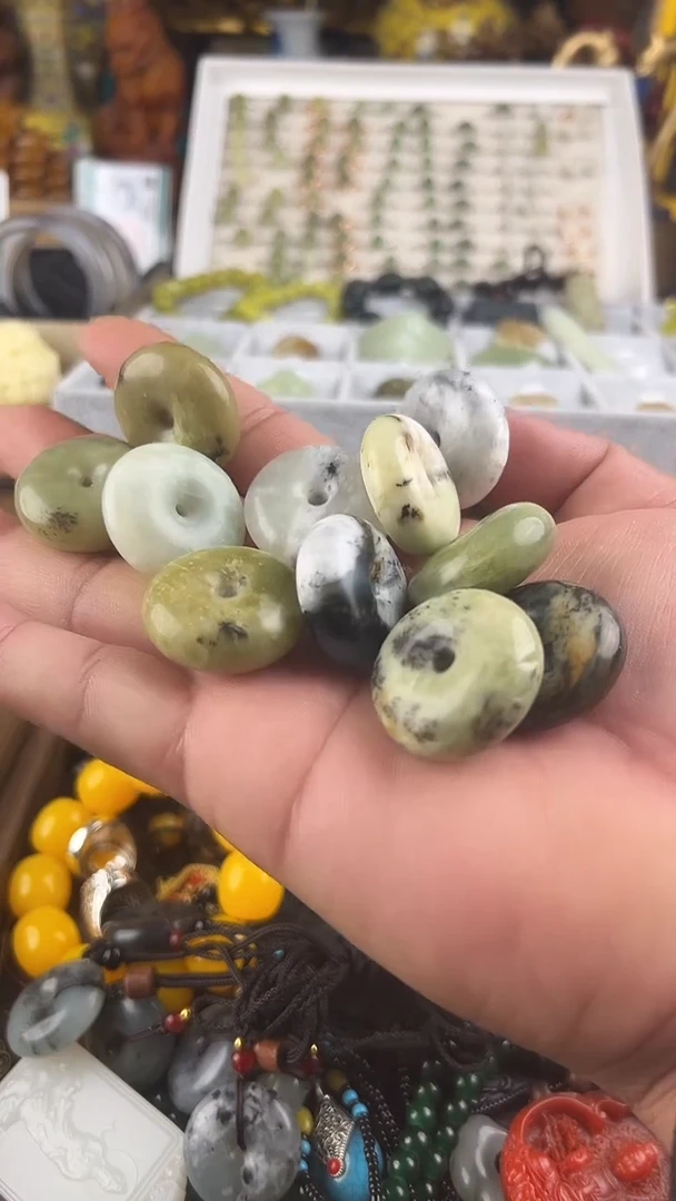 吊坠滴血莲花菩提多样性发一