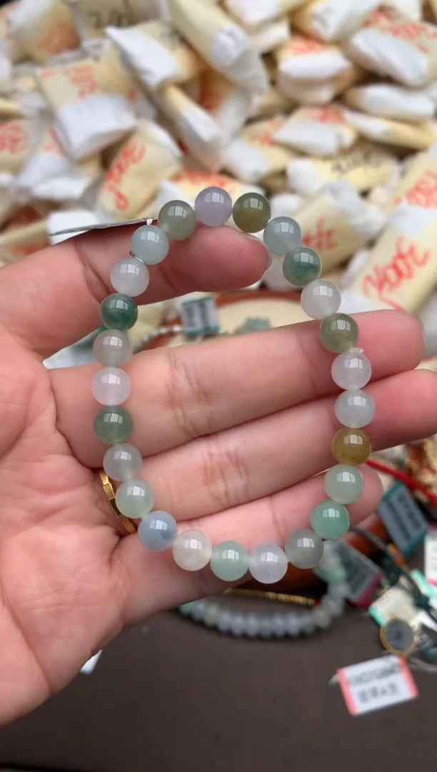 翡翠挂件未镶嵌—