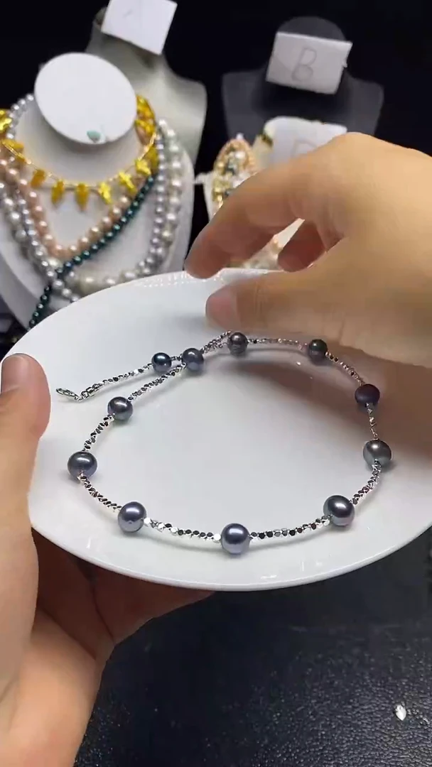 淡水珍珠未镶嵌颈饰多人