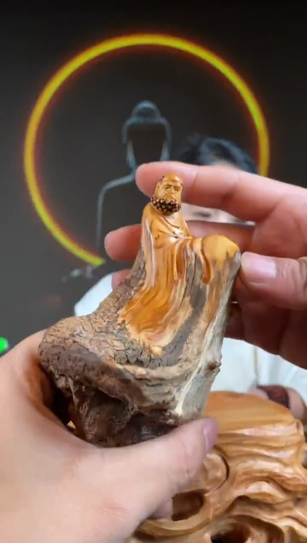 柏木（崖柏）手工摆件,先抢先得! 编号:325