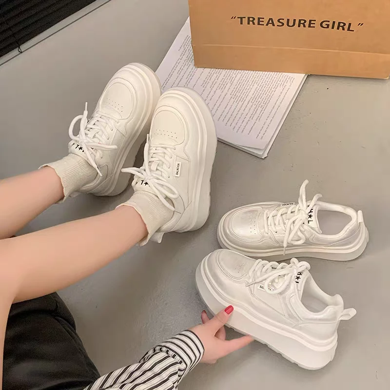 新疆（5厘米）小白鞋女2025新款休闲松糕鞋百搭运动鞋板鞋 51651