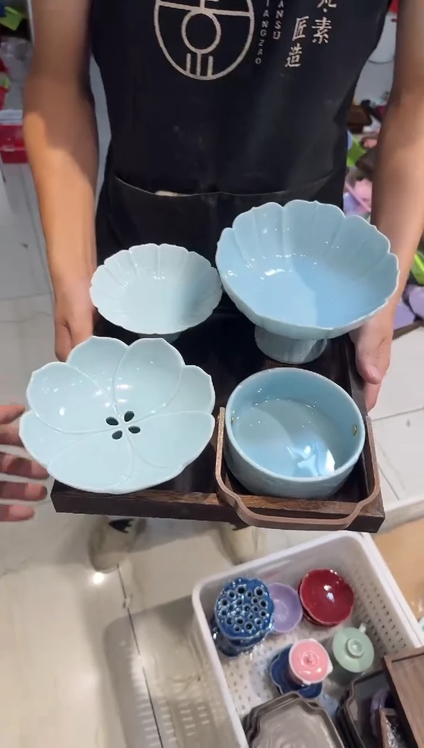 瓷片微瑕商品，介意勿拍 盘