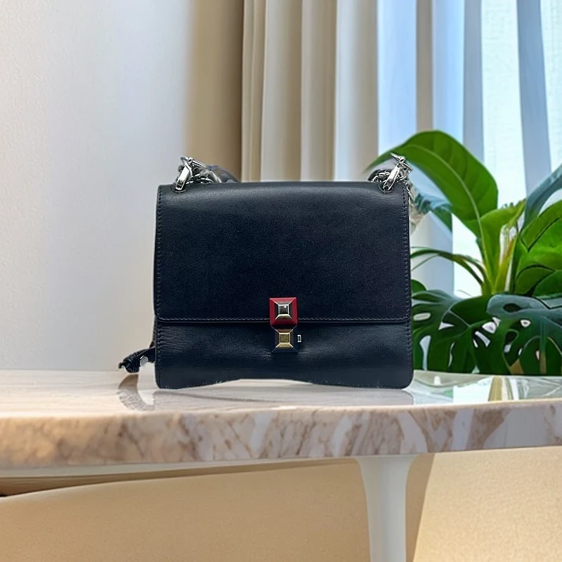 95新 FENDI/芬迪 链条包1193 0758