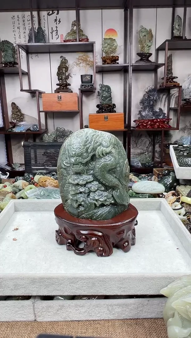 未镶嵌和田玉摆件1