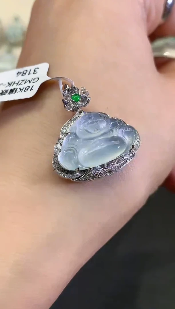 吊坠(不含链)18K金镶嵌翡翠B110