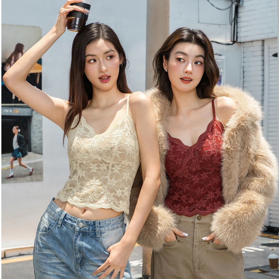 一亩地品牌  设计师款蕾丝V领吊带6099